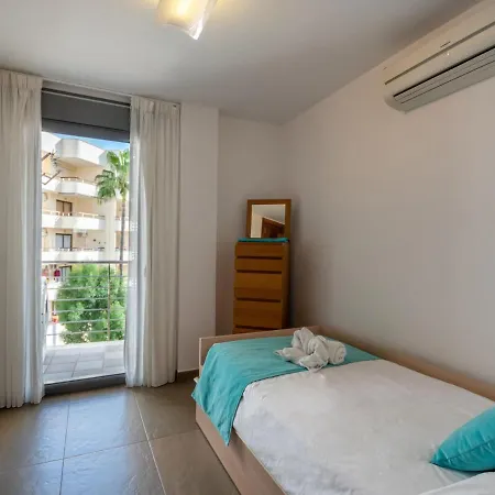 Portobello Sea Views By Interhome דירה